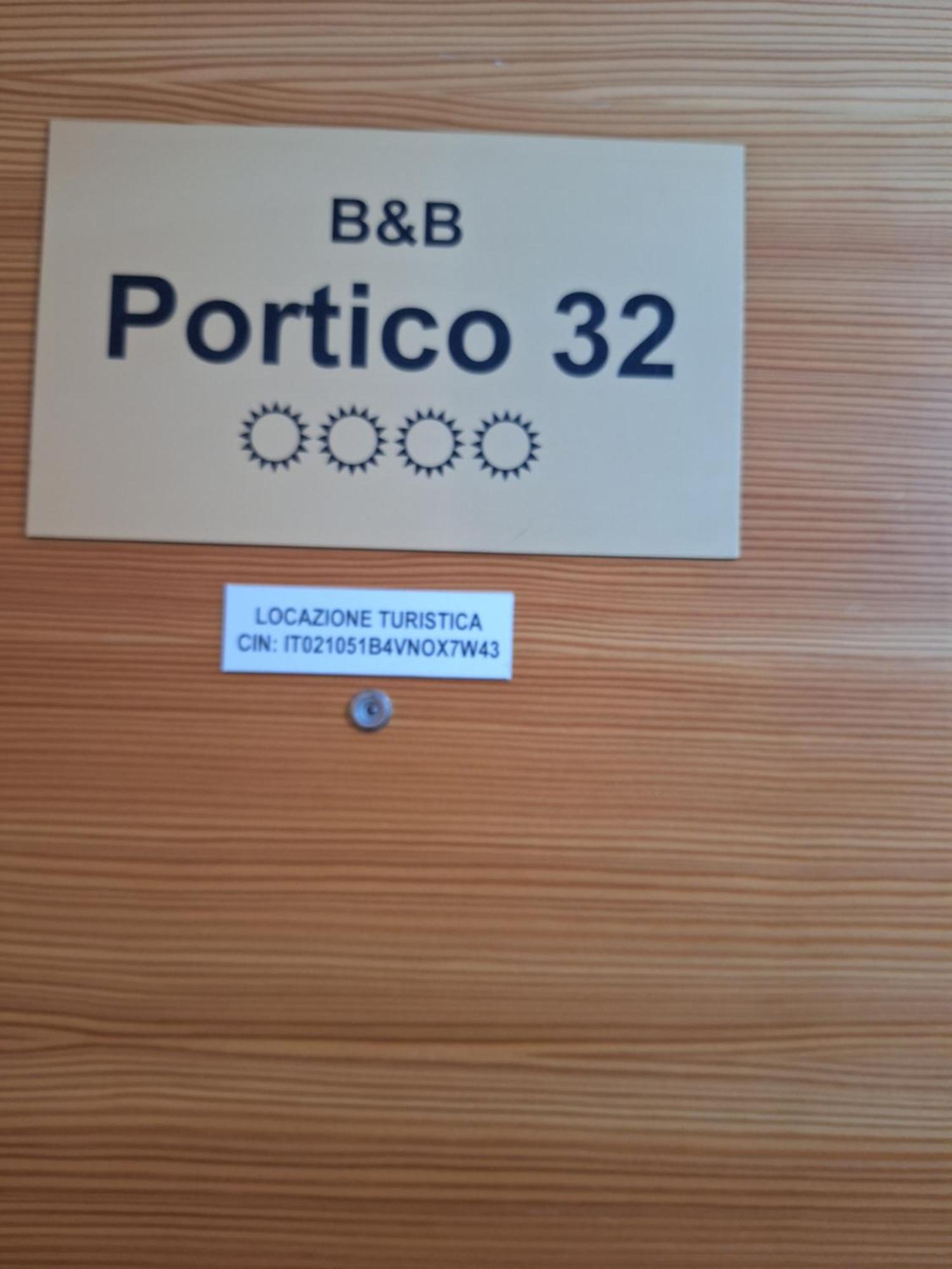 Portico 32 - Merano Centro Bagian luar foto